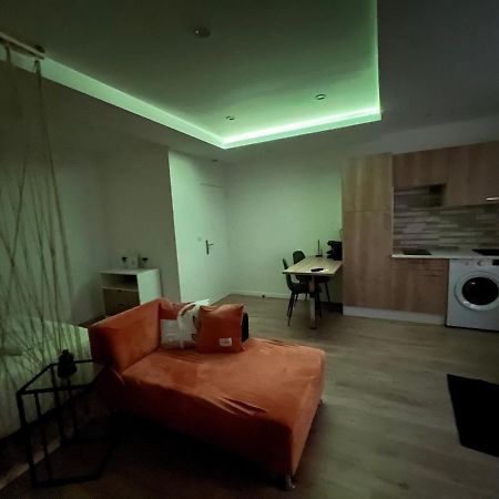Appartement Luxe Jaune Saint-Etienne  Dış mekan fotoğraf