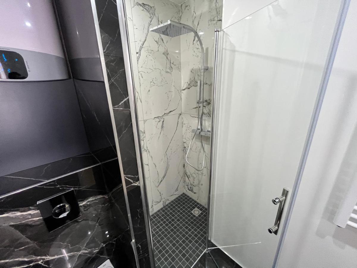 Appartement Luxe Jaune Saint-Etienne  Dış mekan fotoğraf