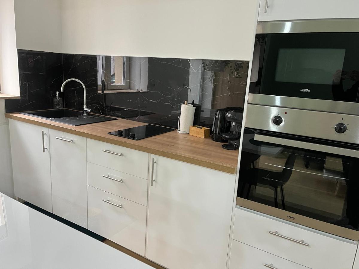 Appartement Luxe Jaune Saint-Etienne  Dış mekan fotoğraf