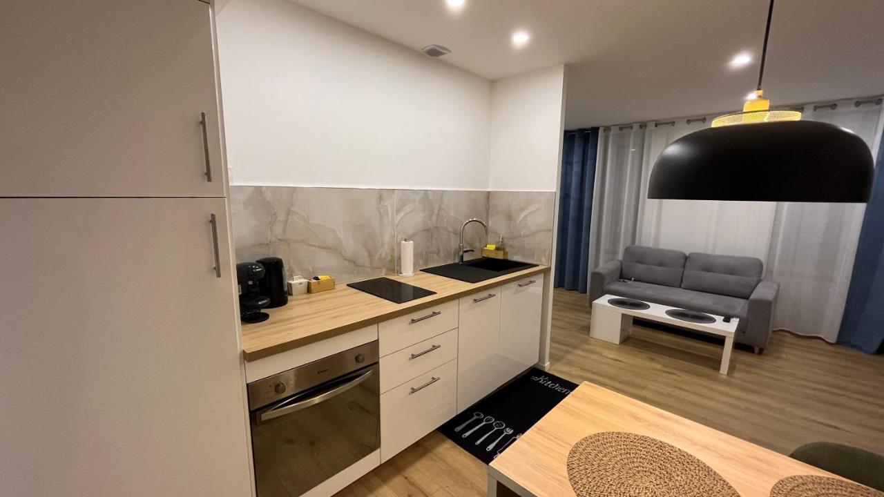 Appartement Luxe Jaune Saint-Etienne  Dış mekan fotoğraf