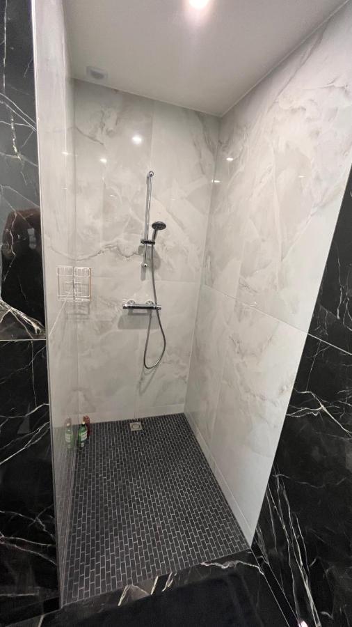 Appartement Luxe Jaune Saint-Etienne  Dış mekan fotoğraf